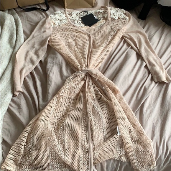 Beautiful crochet RYU cardigan - Picture 1 of 4